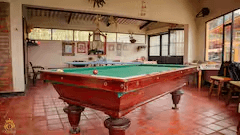 Villa con jacuzzi, fogata y billar con parqueadero detail 2